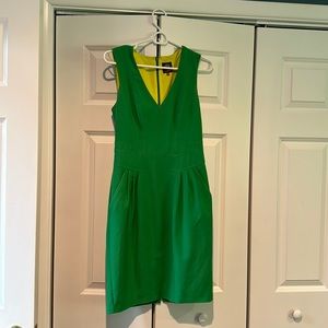 Vince Camuto green dress with pockets